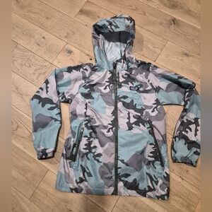 Patagonia Gray /greenCamouflage Jacket